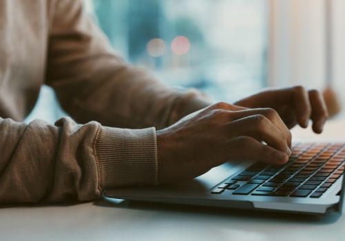 Understanding Electronic Signature Laws and Their Impact on Internet Law